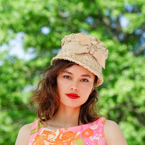Vintage Floral Daisy Cloche Hat, Bucket Hat, 1950s-60s Hat  display picture 1