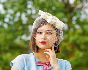 Vintage Bow Headband Veil Hat, Whimsy Hat, Vintage Hat  display picture 2