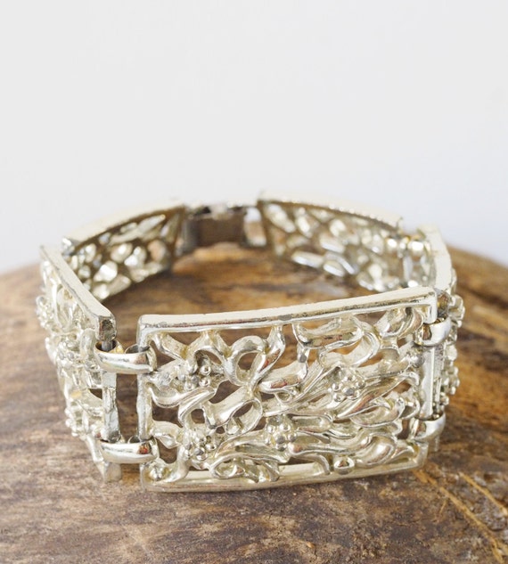 Vintage Floral Bracelet/ Chunky Bracelet/ Panel B… - image 2