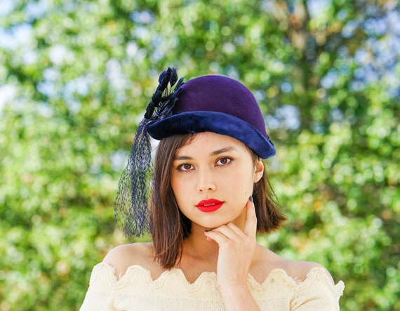 Vintage Feather off the Face Hat Tilt 