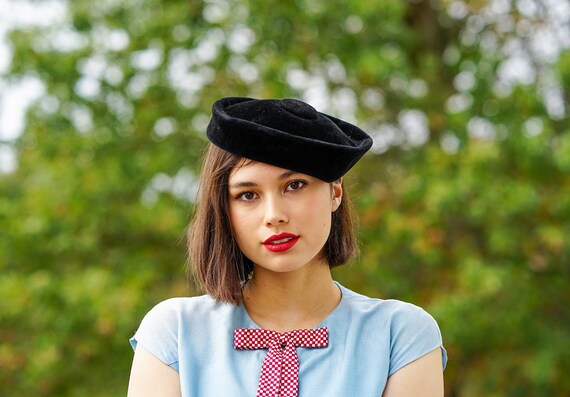 Vintage Velour Beret Hat, Half Hat, 1950s Hat, Vin