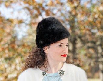 Vintage Natural Fur Pillbox Cossack Hat: 1950-60s Women Retro Midcentury Hat, Fall Winter Hat, Church Hat, Hollywood Glam Old Money Headgear