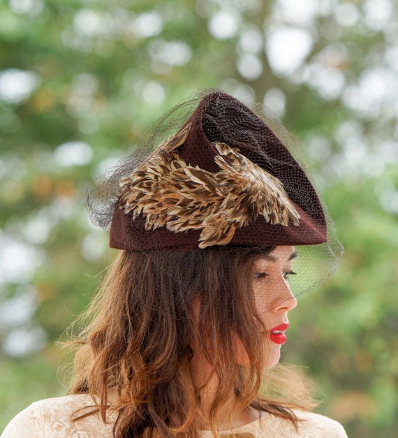 Vintage Tilt Topper Hat with Feather, 1940s Hat, … - image 2