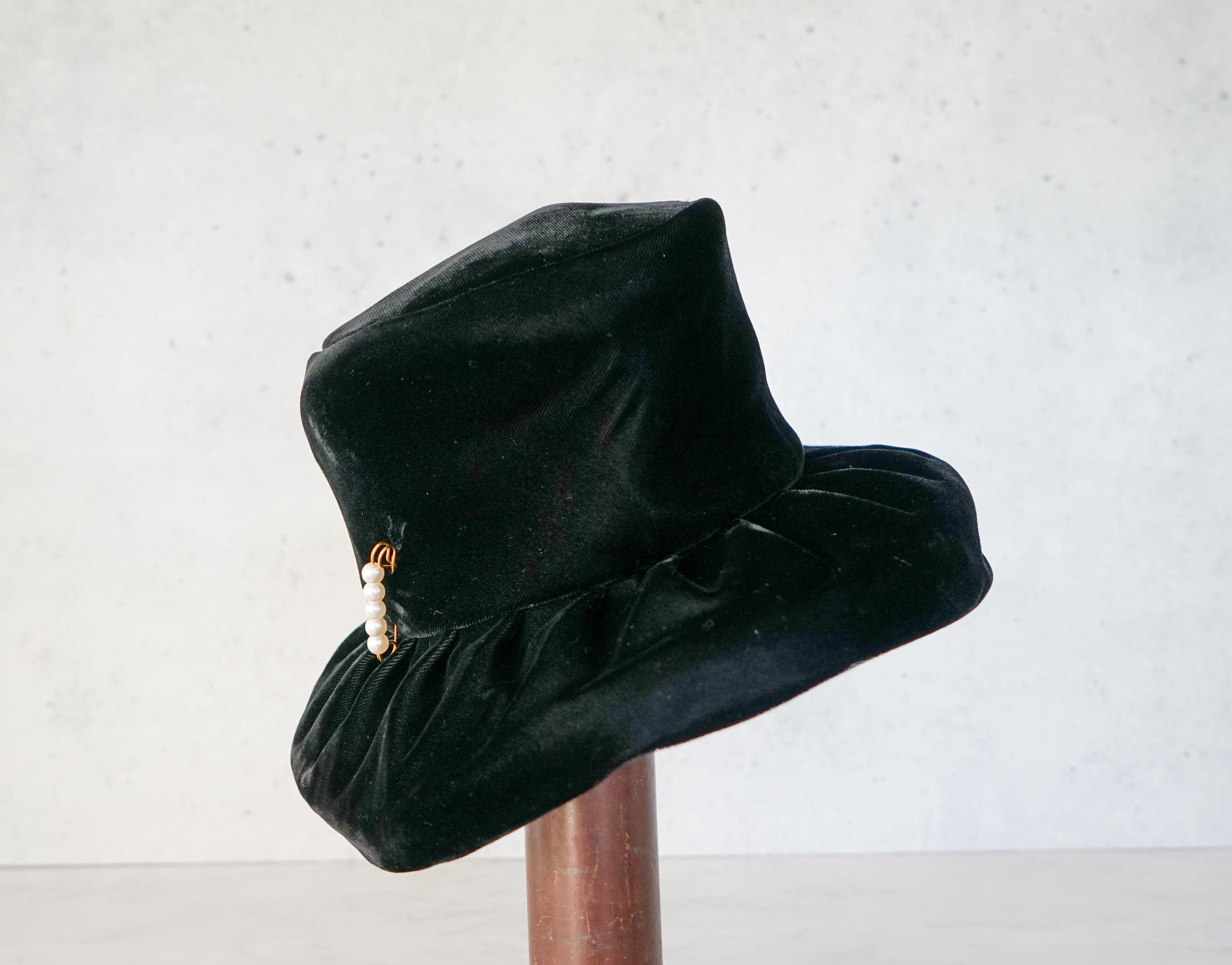 Adolfo II black velvet trimmed bucket hat ? Vintage Adolfo Hats - Etsy main image 2