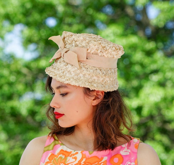 Vintage Straw Bucket Hat, Cloche Hat, 1950s-60s Hat, Vintage  display picture 3