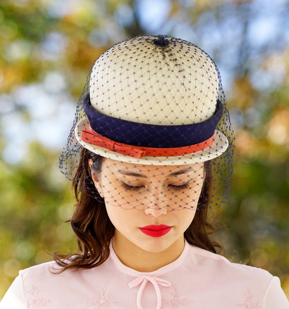 Vintage Straw Bucket Hat, Cloche Hat, 1950s-60s H… - image 3