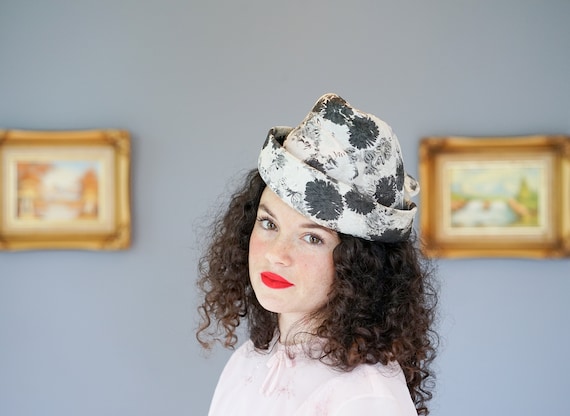 Vintage Floral Suiter Hat, Vintage Tilt Hat, 1950s Hat  display picture 2