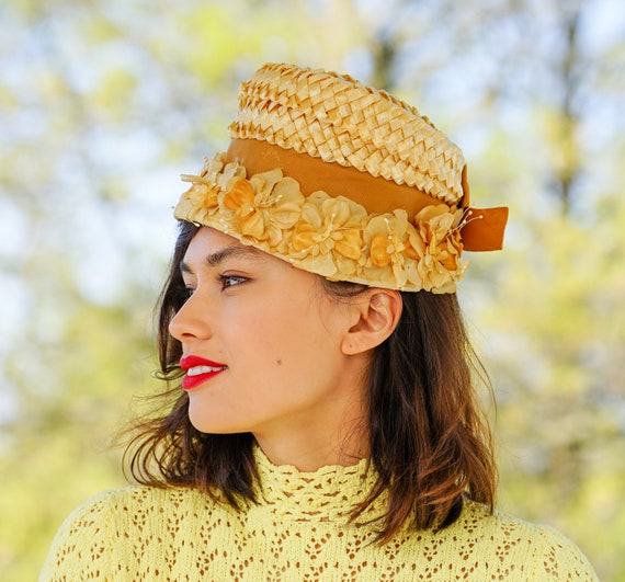 Vintage Floral Straw Bucket Hat, 1950s-60s Hat, Vintage Hat  display picture 2