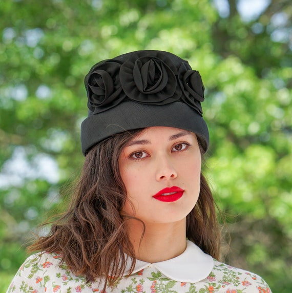 Vintage Floral Rosette Cloche hat, Vintage Hat, 1… - image 2
