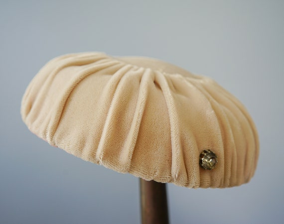 Vintage Velvet Cartwheel Hat, Tilt Hat, Saucer Ha… - image 5