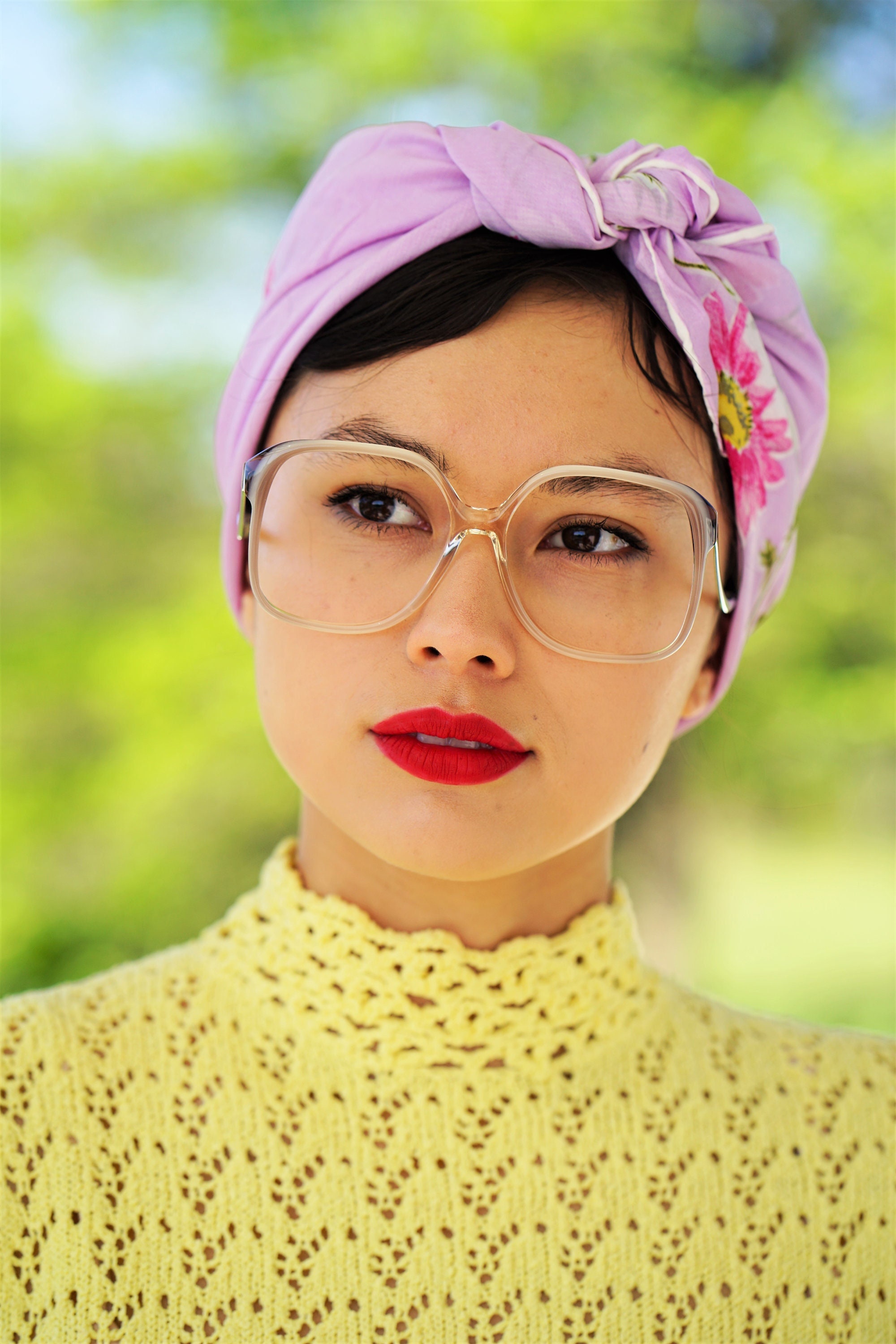 Vintage Eyeglasses 1970 display picture 1