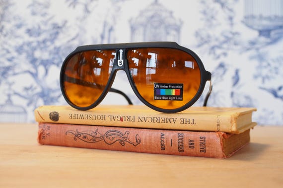 VINTAGE Aviator Sunglasses 1980s preppy Hipster rave pilot classic Taiwan ROC