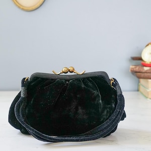 Vintage Velvet Top Handle Purse/ 1950s-60s Purse/ Vintage Woman Bag/ Evening Bags/ Retro MCM Bag/ Witchy Pouch Purse/ Old Hollywood Glam Bag