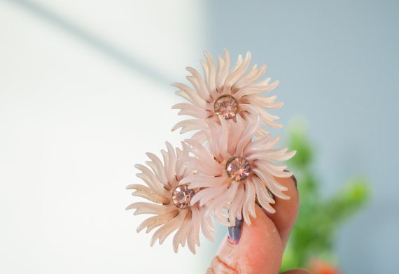 Vintage Soft Plastic Floral Earrings/ 1950s-60s E… - image 4