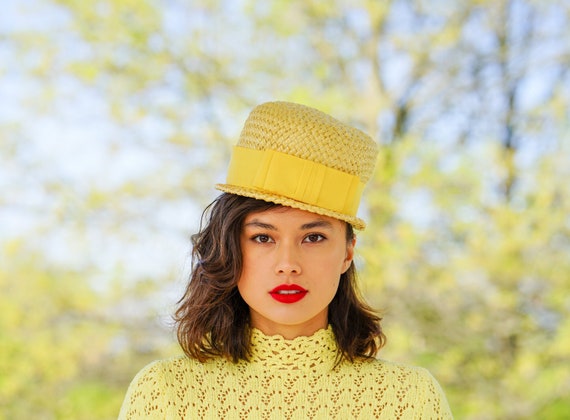 Vintage Straw Bucket Hat, Cloche Hat, 1950s-60s Hat, Vintage Hat, Vintage Women Hat, Mod Hat, Church Hat, Sun Hat, Tea Party Hat, Retro Hat