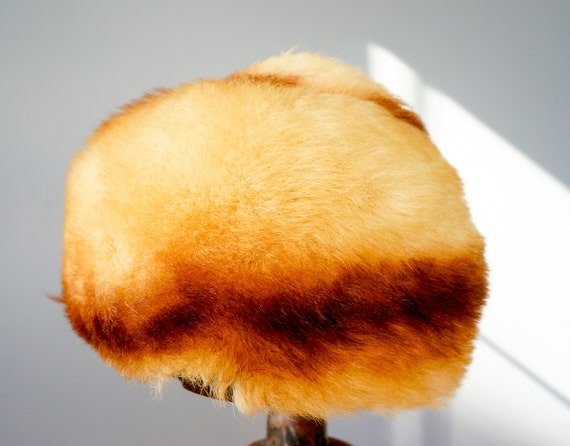 Vintage Shearling Tascan Lamb Fur Cloche Hat, Cos… - image 8
