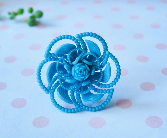 Vintage Celluloid Floral Brooch, 1940s-1950s Broo… - image 2