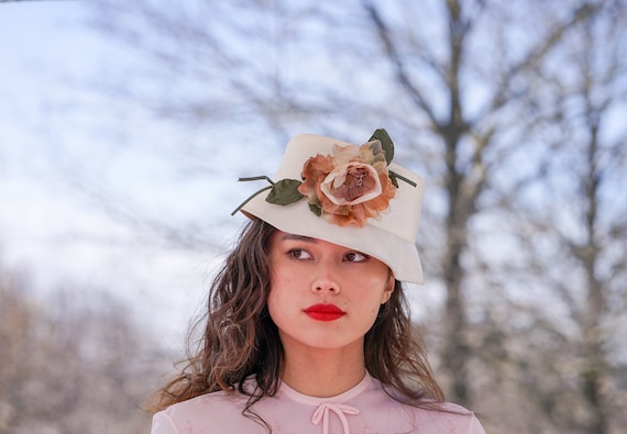 ヴィンテージ フローラル バケット ハット、1950 年代～ 60 年代の 