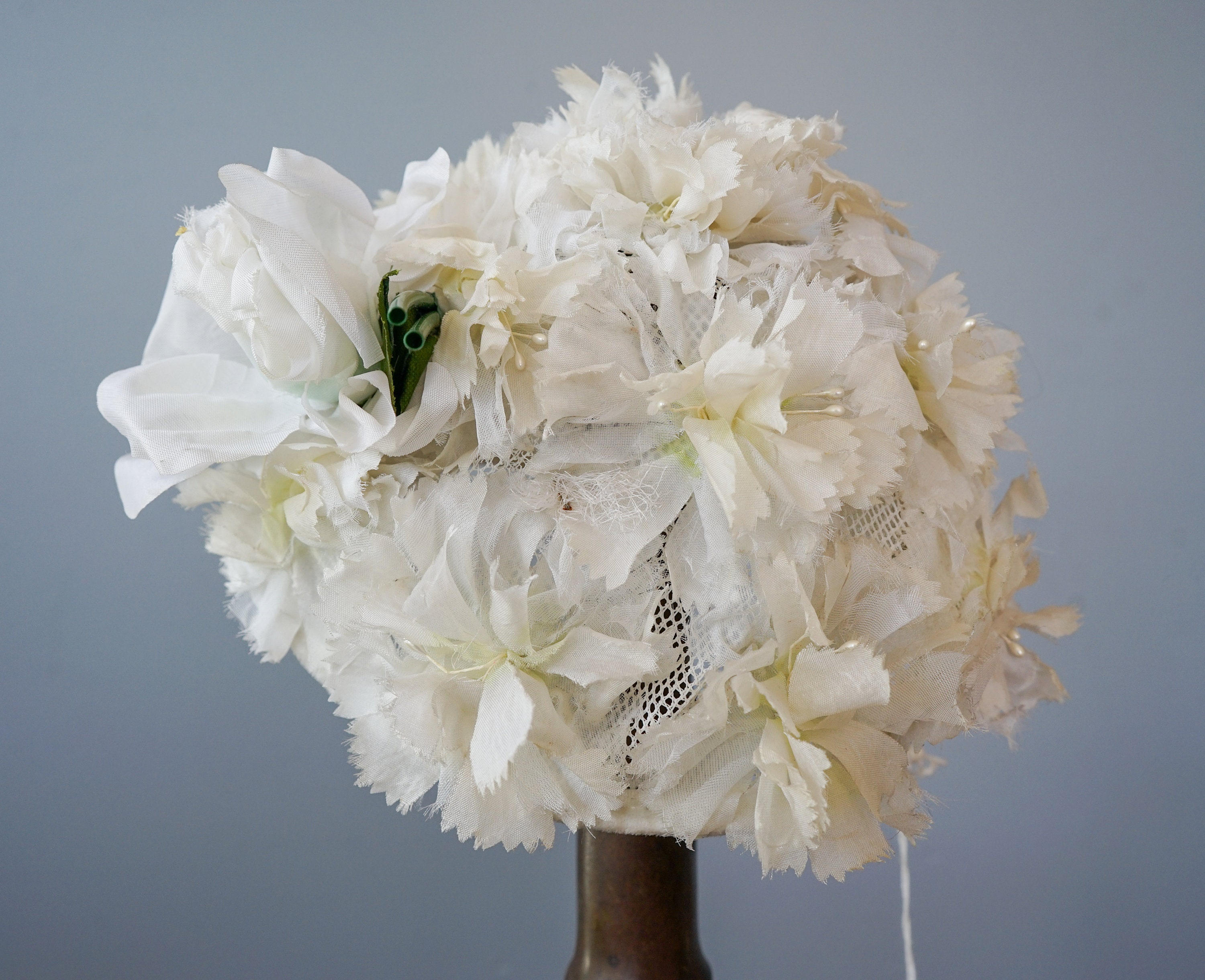 Vintage 1960s White Floral Cloche Hat Double Fabric Brim Retro Mid Century Style Cloche Casual Hats for Women | eBay main image 2
