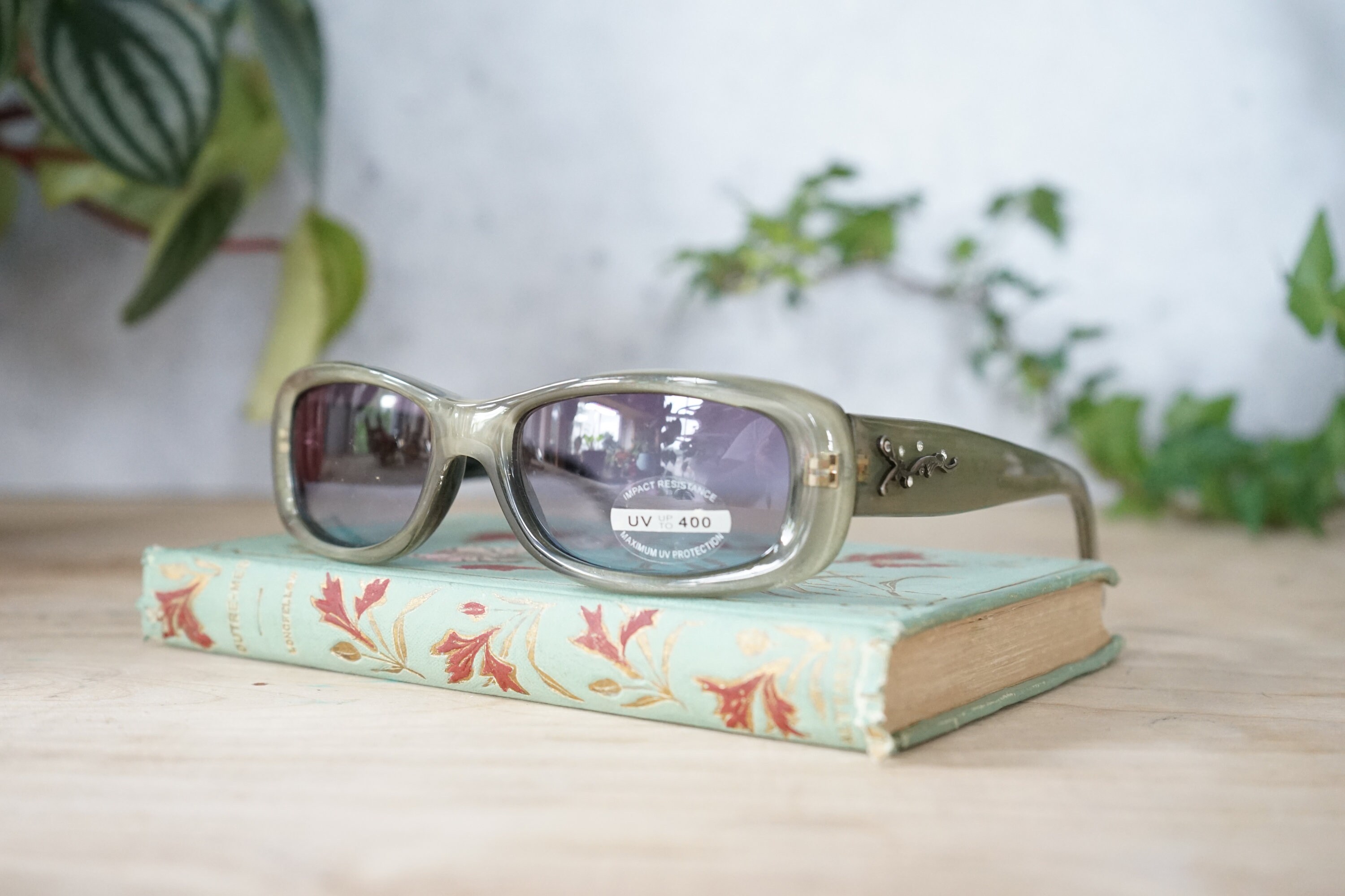 Y2K OLD sunglasses used vintage like レトロ W2zCBV7o.jpg?v=1729789460&