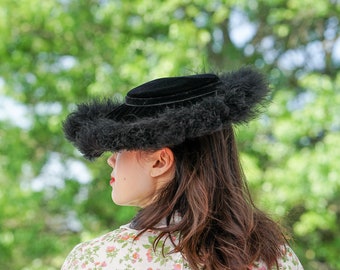Vintage Feather Cartwheel Hat, Wide Brim Hat, 1950s Hat  display picture 2