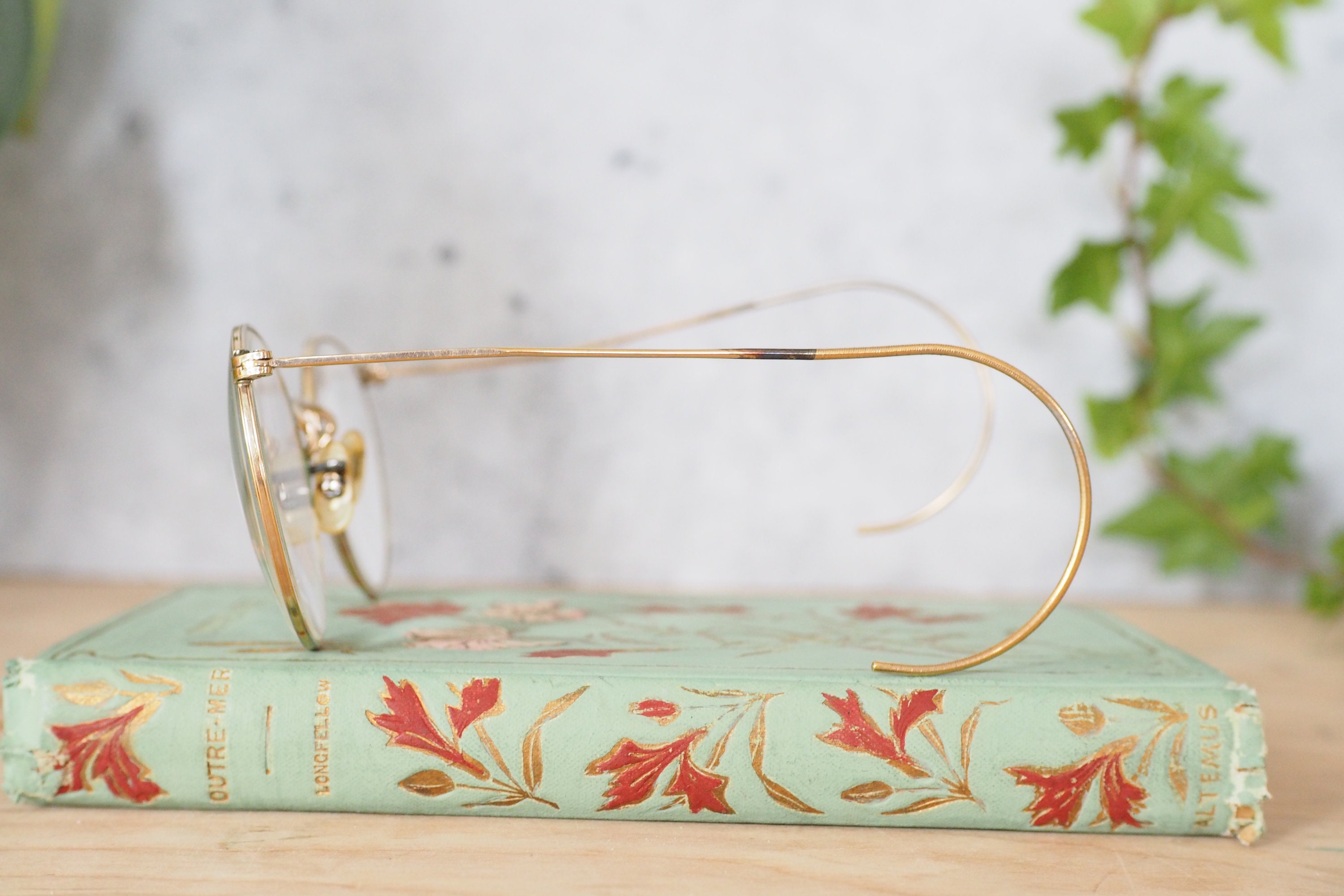 【1960’s】 ARTCRAFT Vintage Artcraft Eyeglasses 1960's Gold Tone Cable Temples