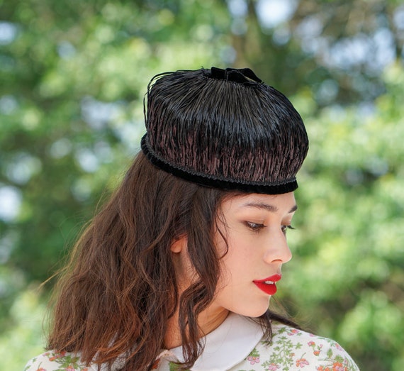 Vintage 1960s Midnight Black Woven Straw Pillbox Hat