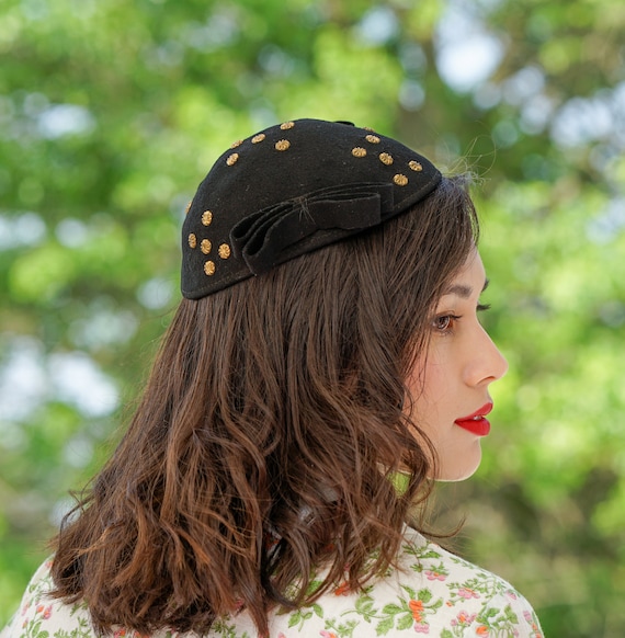 Vintage Floral Bead Calot Hat, Half Hat, 1940s-50… - image 4