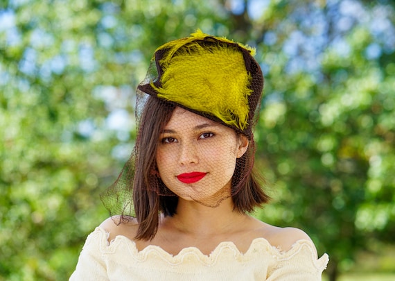 Vintage 1940s Suitor Hat with Feather, 1940s Hat,… - image 2