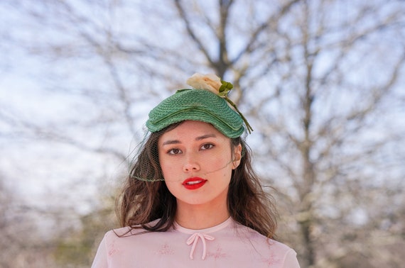 Vintage Flower Straw Half Hat with Veil, Vintage … - image 1