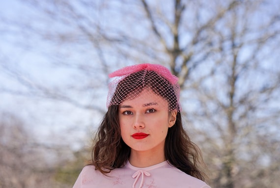 Vintage Bow Veil, Whimsy Hat, Birdcage Hat, Vinta… - image 1