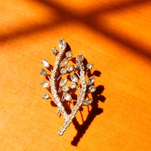 Vintage Rhinestone Brooch, Vintage Jewelry, Vintage Brooch, Vintage Pin, 50s Jewelry, Antique Jewelries, Costume Jewelry, Floral Brooch