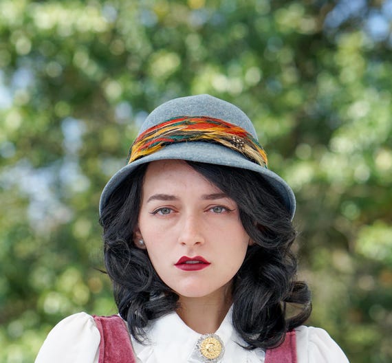 Vintage Feather Wool Felt Bucket Hat, 1960s-70s H… - image 2