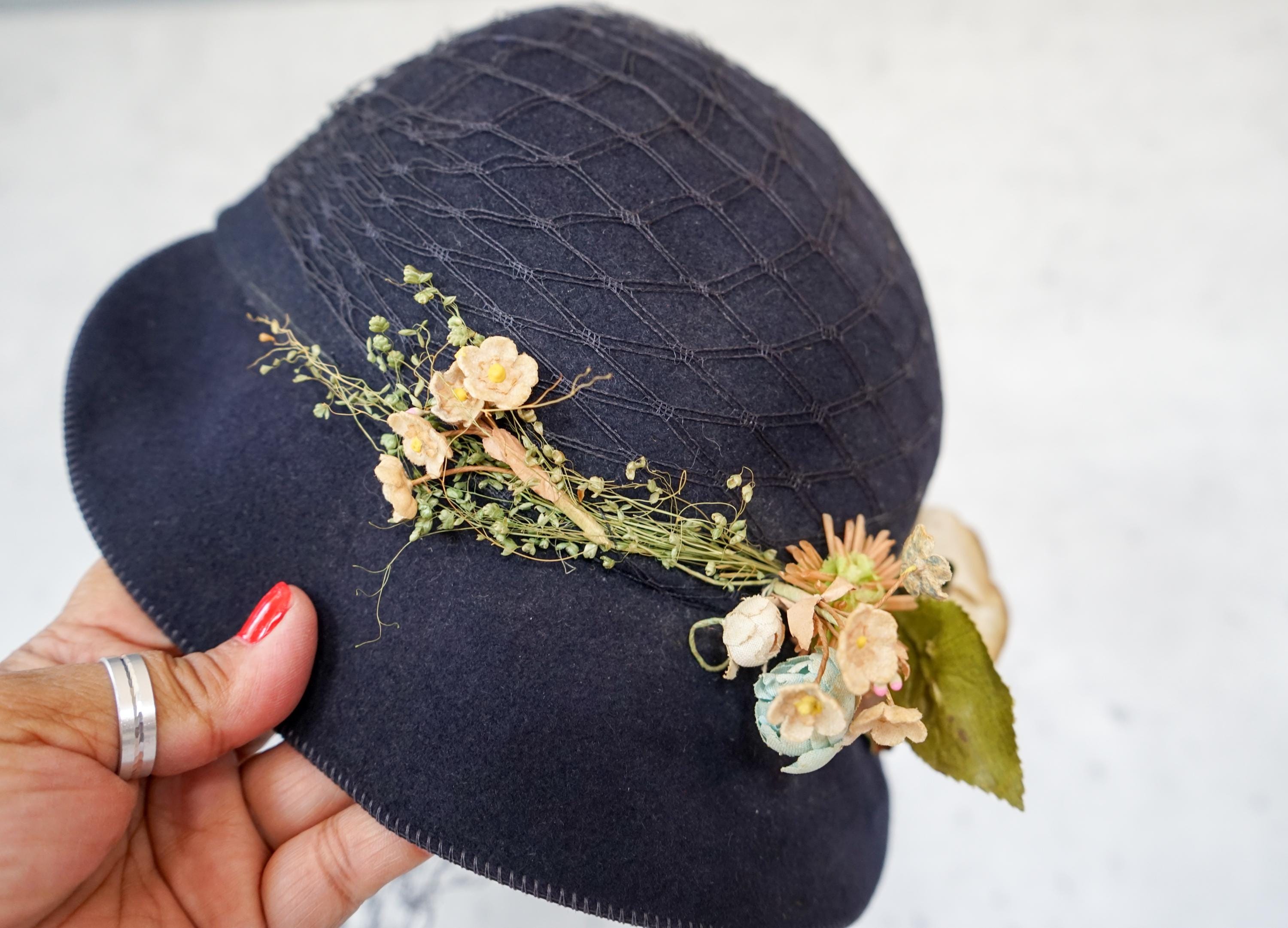 Vintage Women\'s Easter- Spring- Dressy Hat. 
Good Vintage Condition. Really Cute Vintage Easter Hat - Etsy main image 4