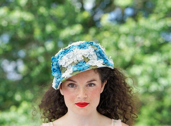 Vintage , Floral Bucket Hat 70s Retro Vintage Floral Reversible Bucket Hat, Mid Century  main image 3