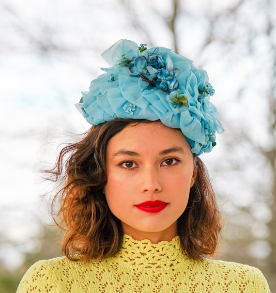 Vintage Floral Cloche Hat, Vintage Hat, 1950s-1960s Hat, Mod  display picture 2