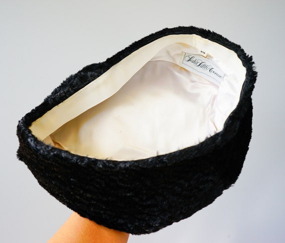 Vintage Faux Fur Beret Hat by Saks Fifth Ave, Vin… - image 10