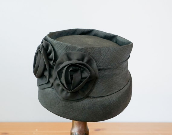 Vintage Floral Rosette Cloche hat, Vintage Hat, 1… - image 8