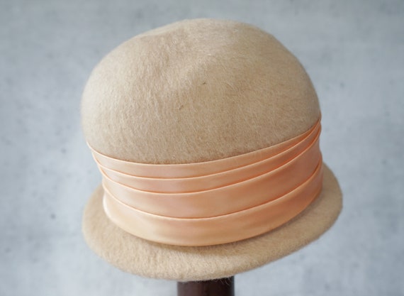 Vintage Wool Felt Bucket Hat, Cloche Hat, 1960s H… - image 7