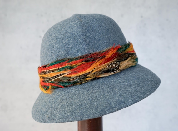 Vintage Feather Wool Felt Bucket Hat, 1960s-70s H… - image 6