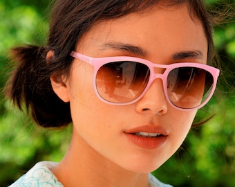 Vintage Pink Sunglasses 1980's New old Stock/Vintage/80's Light brown tint lens made In Taiwan great Shape Cheap