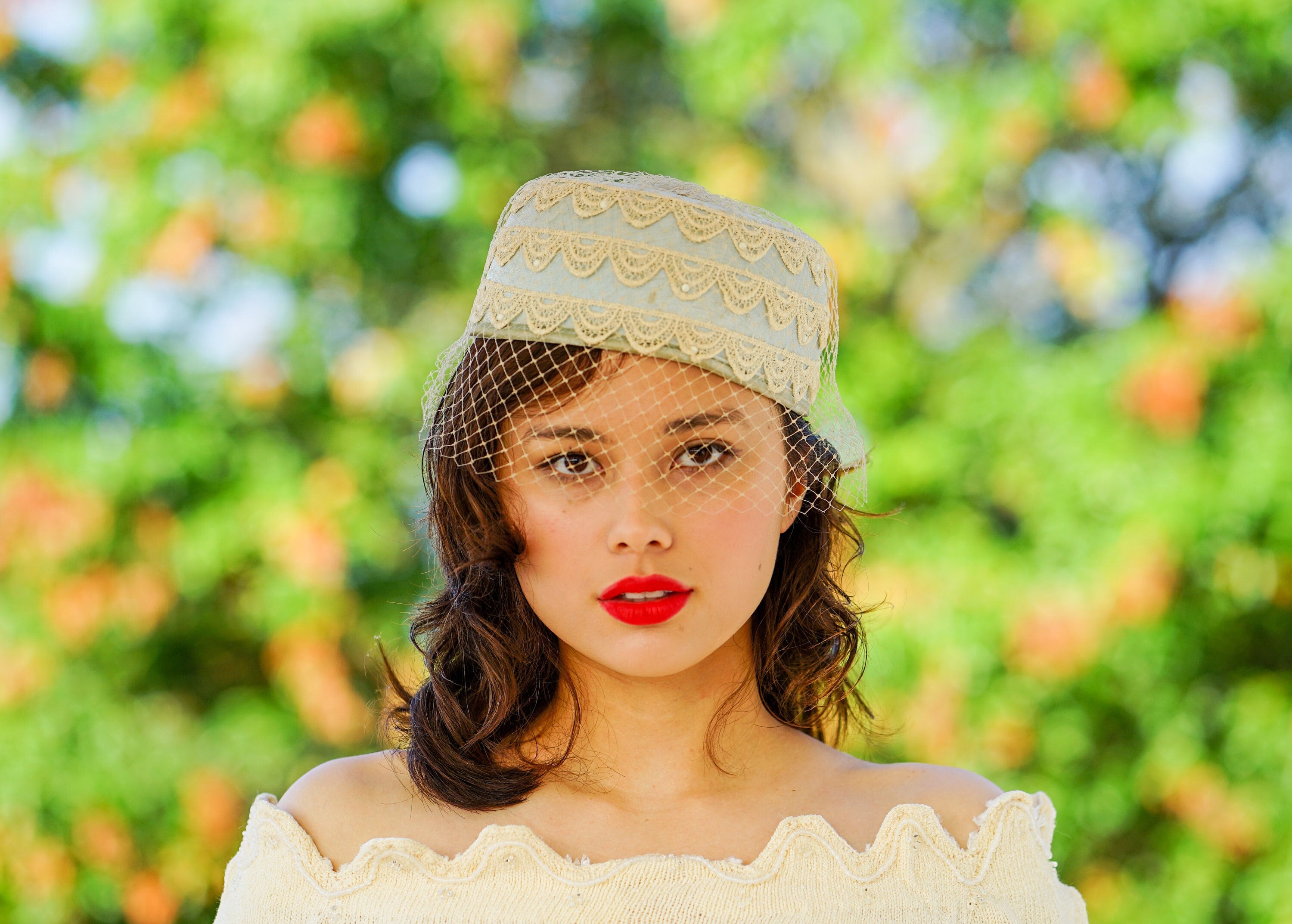 Vintage Lace Pillbox Hat With Veil, Vintage Hat, 1950s Hat
