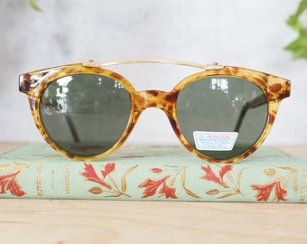Vintage Sunglasses 1980s Multicolor Tone New Old Stock Made  display picture 3