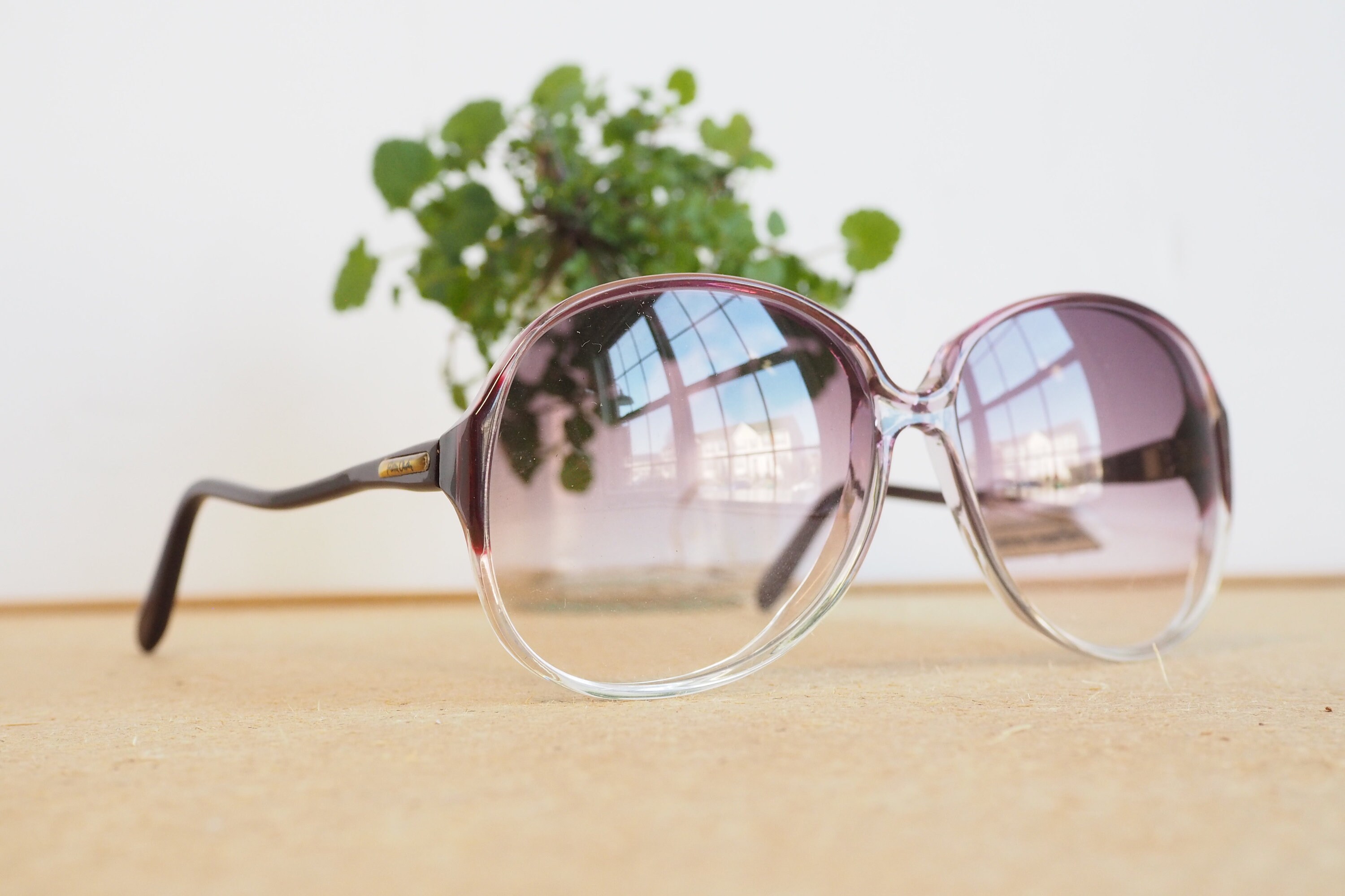 1970s Pierre Cardin Winged Sunglasses, Mod 60810‎ 21007, Made in France Vintage 1960s PIERRE CARDIN Light Tortoiseshell Blue Lenses  main image 4