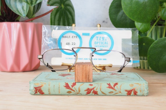 Vintage Tart Optical eyeglasses 1960's Made In US… - image 3