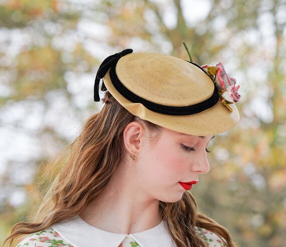 Vintage Flower Straw Mini Boater Hat, Half Hat, 1… - image 3