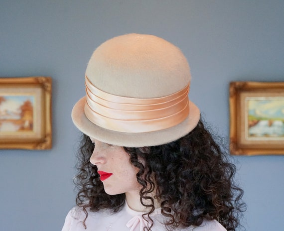 Vintage Wool Felt Bucket Hat, Cloche Hat, 1960s H… - image 2