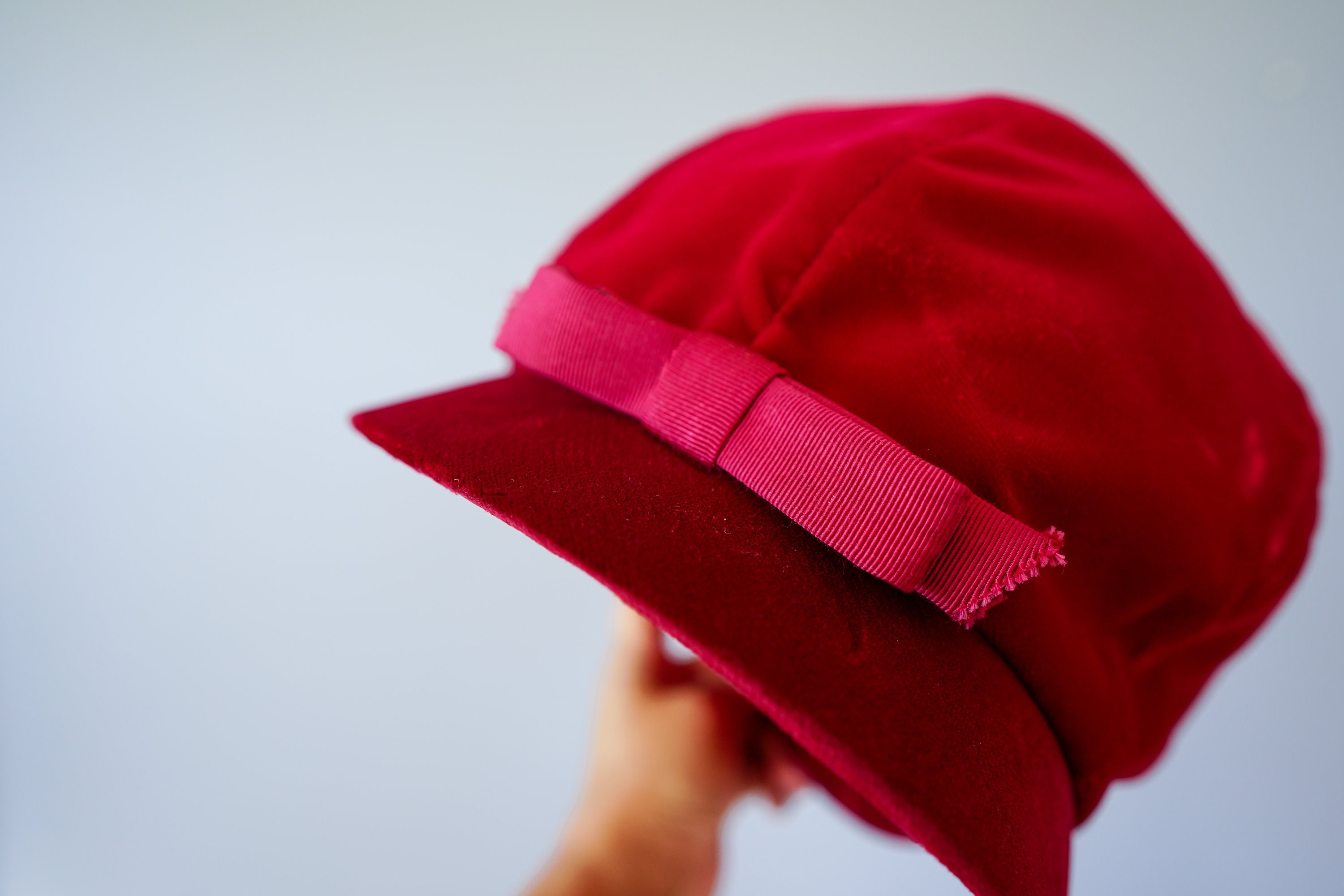 Vintage Cloche Hat, Vintage Mod Hat, 1960s Hat, Vintage Hat  display picture 2
