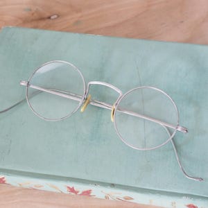 Vintage Eyeglasses 1930s/Glasses/hipster/spectacles frames round gothic steampunk