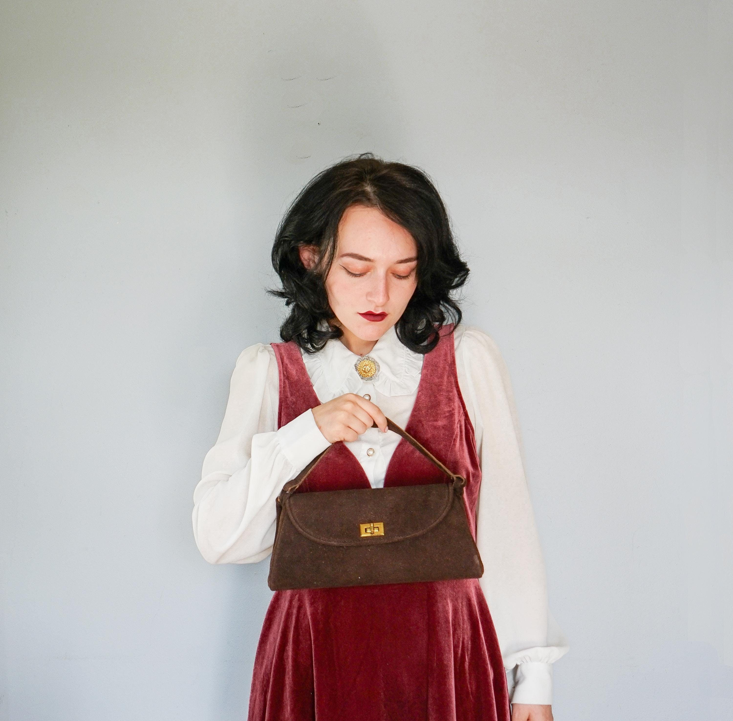 Envelope suede skirt online